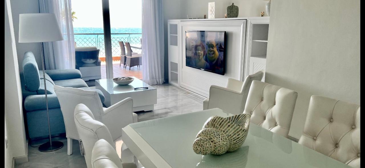 Mi Capricho A16 Beachfront Apartment Sitio de Calahonda Exterior foto