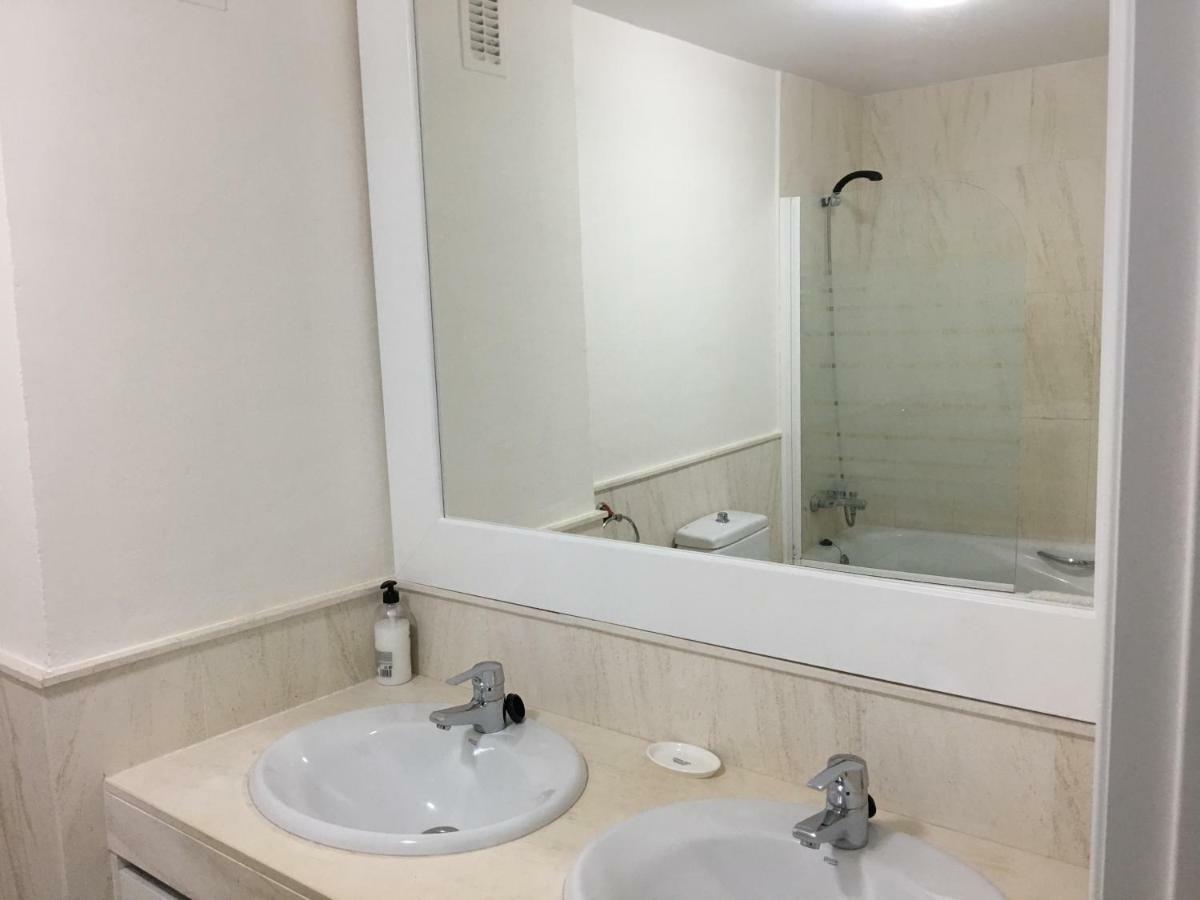 Mi Capricho A16 Beachfront Apartment Sitio de Calahonda Exterior foto
